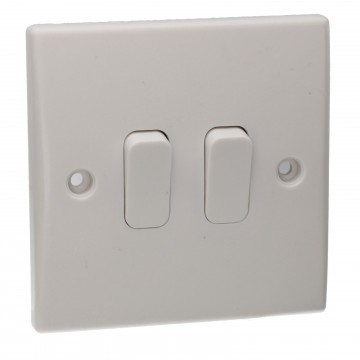 2 Gang 2 Way 10A Double Light Switch Rounded Faceplate White