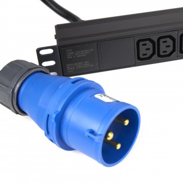 PDUC13 Sockets 12 Way to 32A Commando Power Distribution Unit Horizontal 3m
