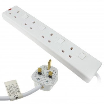 Switched 4 Gang Mains Extension Lead 4 Way UK Power Sockets White  5m