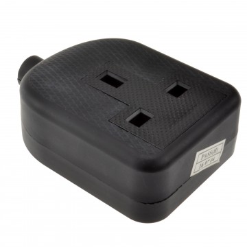 Single Gang UK 13A 250V Black Rubber Extension Socket for Mains Power