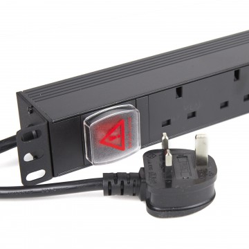 PDU UK Sockets 6 Way with UK Plug Power Distribution Unit Horizontal 3m