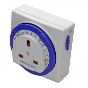 24 Hour Plug-In Wall Mechanical Timer Mains Powered for UK Plug Devices